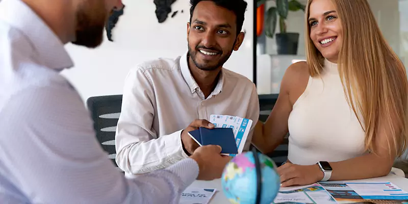 Benefits You Get with Our E2 Visa Support in Ecuador